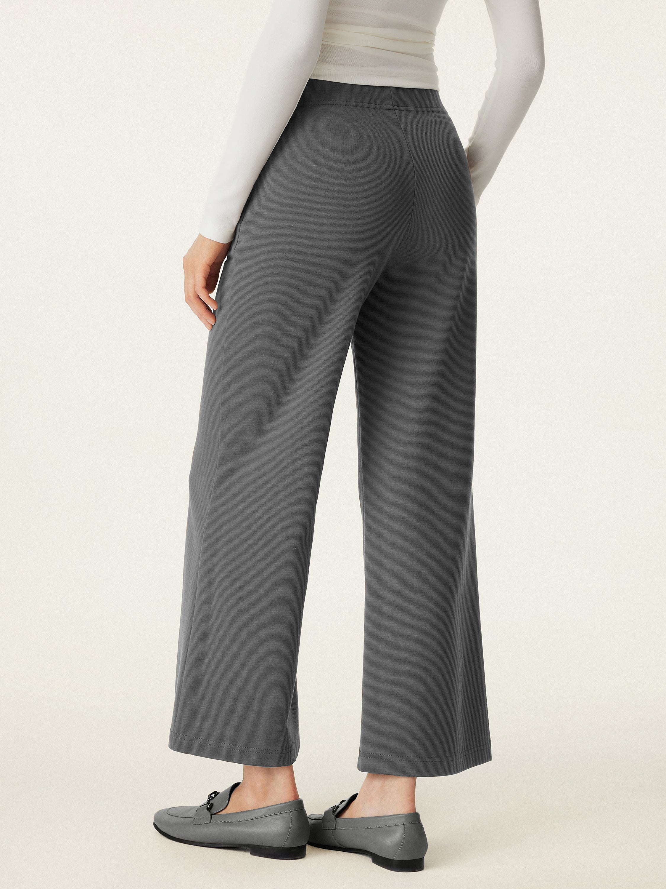 Mid Rise Cropped Flare Pants with Pockets